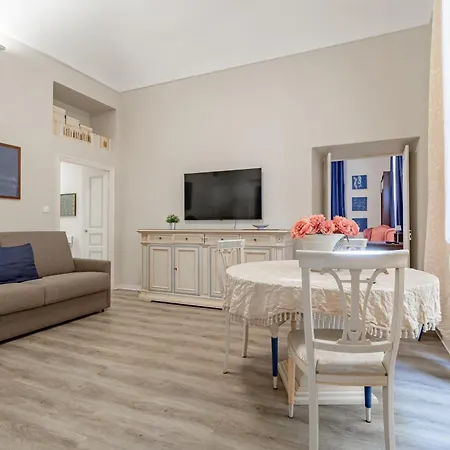 H11 The Kingdom's Centro-sanremo *